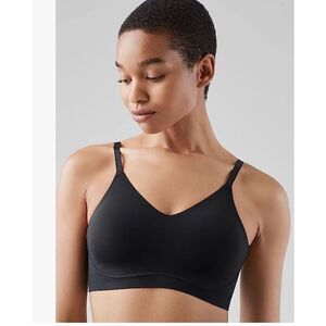 True & Co Women's True Body Lift Triangle Bra with Soft Form Band Size Medium NW